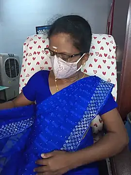 Snapshot of umashreetamil chatting on 05.11.26 umashreetamil online show from 05.11.26