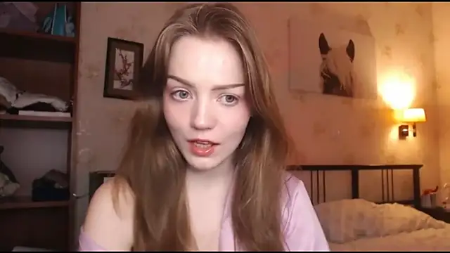 Olivia Mens online show from 10.07.25