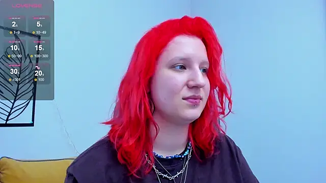 Snapshot of Hailey_Foxy chatting on 05.05.26 Hailey Foxy online show from 05.05.26