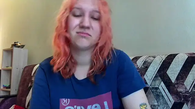 Snapshot of Hailey_Foxy chatting on 07.24.26 Hailey Foxy online show from 07.24.26