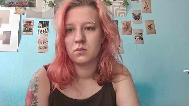 Snapshot of Hailey_Foxy chatting on 07.27.26 Hailey Foxy online show from 07.27.26
