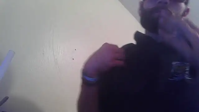 hungspundick1 online show from 10.23.25