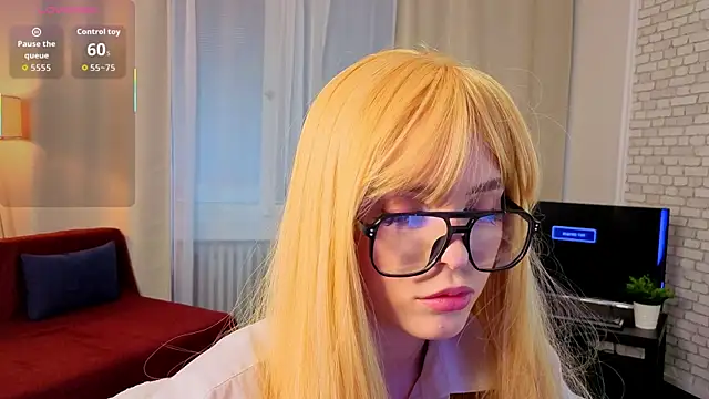 AngelChaoss online show from 09.23.25