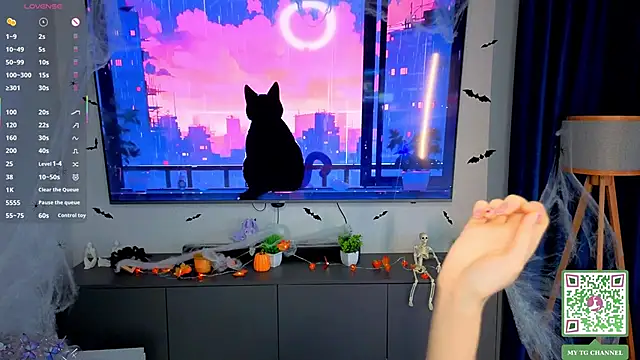 ElfredaTupy online show from 11.13.25