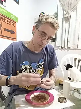 Snapshot of dinho_carioca chatting on 05.31.26 dinho carioca online show from 05.31.26