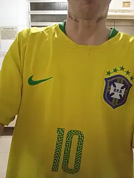 Snapshot of dinho_carioca chatting on 06.14.26 dinho carioca online show from 06.14.26
