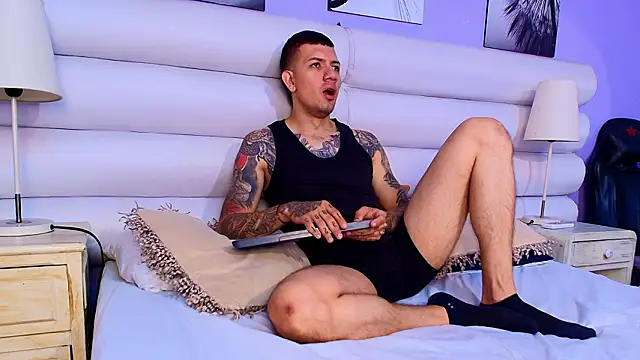 Dante Flamee online show from 03.04.26