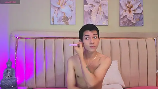 Snapshot of Jessyy_Mateus chatting on 10.11.25 Jessyy Mateus online show from 10.11.25