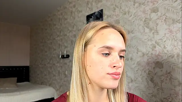 ElisabetLorney online show from 09.24.25