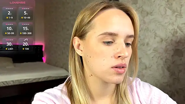 ElisabetLorney online show from 10.20.25