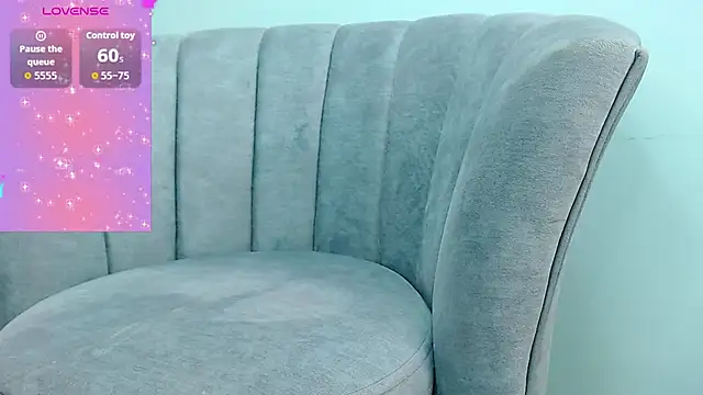 akisha lims26 online show from 10.13.25