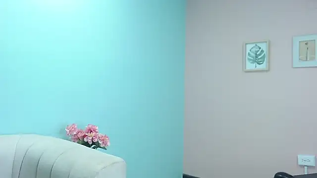 akisha lims26 online show from 10.16.25