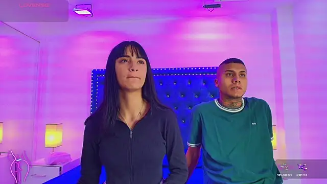 Snapshot of Damian_and_roxanne chatting on 11.09.25 Damian and roxanne online show from 11.09.25