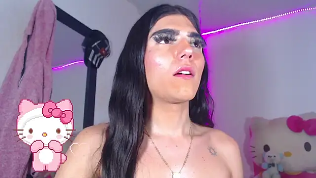 Snapshot of valentinat_fun chatting on 10.13.25 valentinat fun online show from 10.13.25