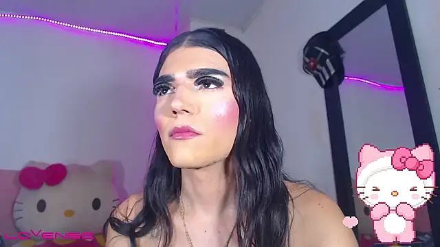 Snapshot of valentinat_fun chatting on 10.26.25 valentinat fun online show from 10.26.25