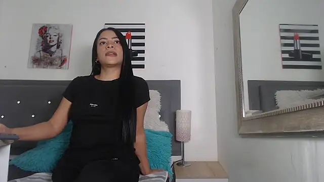 madison  love  online show from 09.30.25