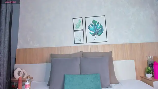 mia gate online show from 09.30.25