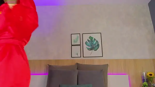 mia gate online show from 10.10.25