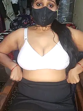 Snapshot of Minu_love chatting on 02.19.26 Minu love online show from 02.19.26