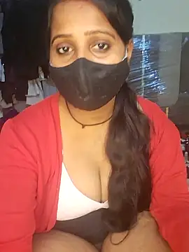 Snapshot of Minu_love chatting on 02.28.26 Minu love online show from 02.28.26