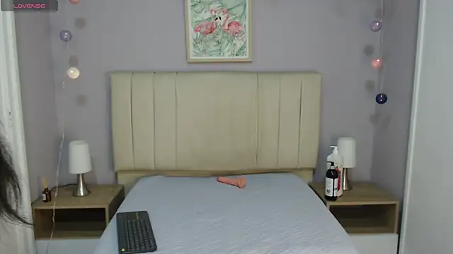 Snapshot of catalina_venus5 chatting on 10.22.25 catalina venus5 online show from 10.22.25