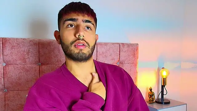 Snapshot of Ares_Alpha chatting on 09.25.25 Ares Alpha online show from 09.25.25