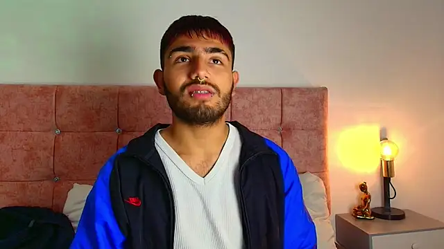 Snapshot of Ares_Alpha chatting on 09.27.25 Ares Alpha online show from 09.27.25