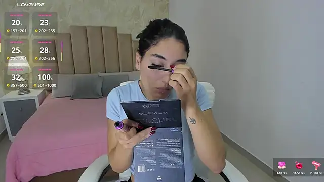 Scarlett 12 online show from 02.24.26