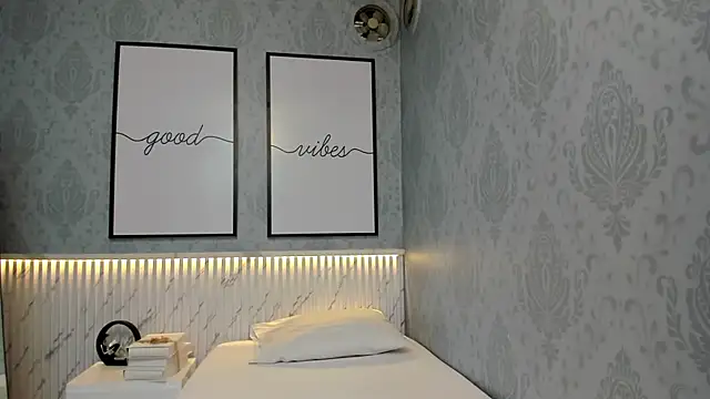 Scarleth horny online show from 09.23.25