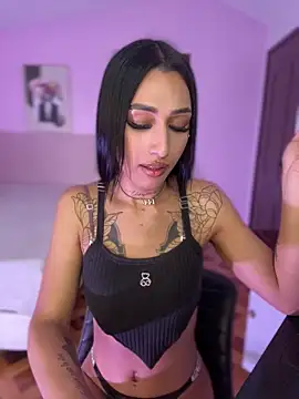 Snapshot of _Denisse444 chatting on 09.17.25 Denisse444 online show from 09.17.25