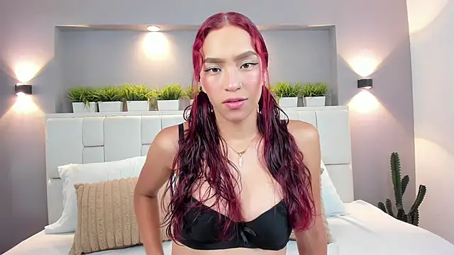 LunnaBlake online show from 09.26.25