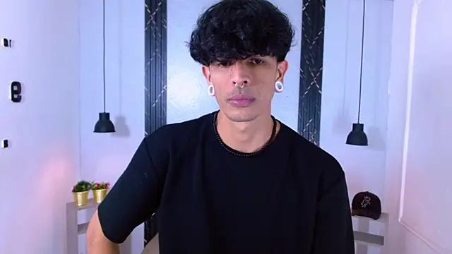 Franvill Trato online show from 10.02.25