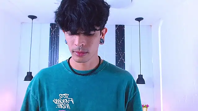 Franvill Trato online show from 11.08.25