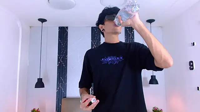 Franvill Trato online show from 11.26.25