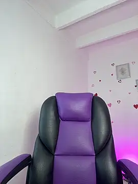 LiaaMoretzz online show from 04.16.26