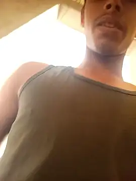 monster 33 online show from 11.11.25