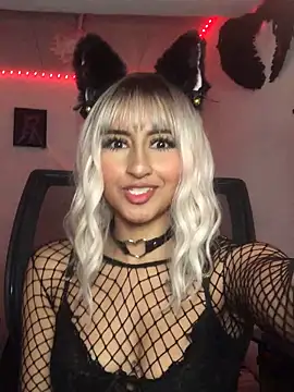 Samara SaenzV online show from 11.05.25