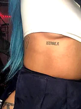 Samara SaenzV online show from 11.17.25