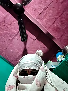 Pooja750 online show from 10.14.25