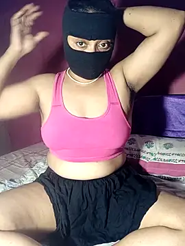 Moonshine07 online show from 09.08.25