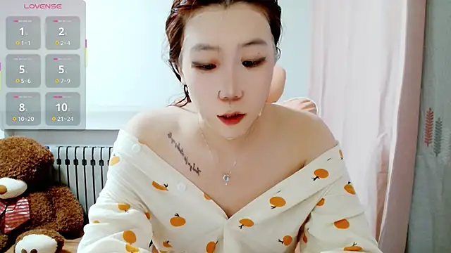 Annasweet- online show from 02.20.26