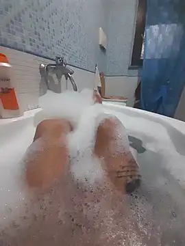 gigilola84 online show from 10.21.25