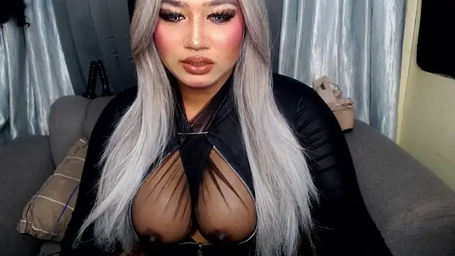 Snapshot of DOMINANT_10inchsCOCK chatting on 11.16.25 DOMINANT 10inchsCOCK online show from 11.16.25