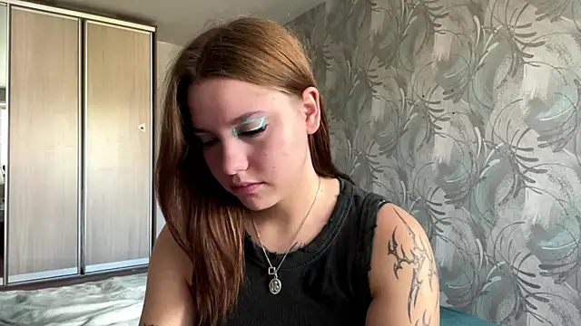 LeonorLovLu online show from 09.12.25