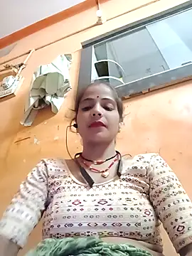 Miss 143 online show from 09.21.25