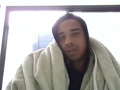 Snapshot of JUNINHOLEKE chatting on 09.16.25 JUNINHOLEKE online show from 09.16.25