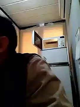 Snapshot of Az-09Ga chatting on 09.08.25 Az-09Ga online show from 09.08.25