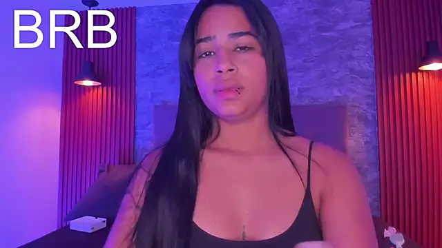 Snapshot of zoe_evans5 chatting on 10.07.25 zoe evans5 online show from 10.07.25