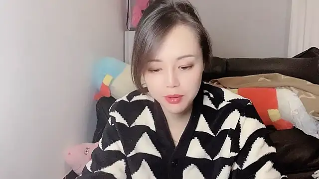 Sylvia1199 online show from 09.18.25