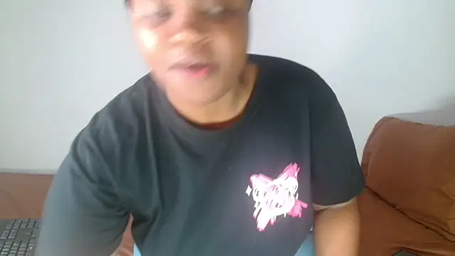 ChocAmmy696 online show from 09.19.25